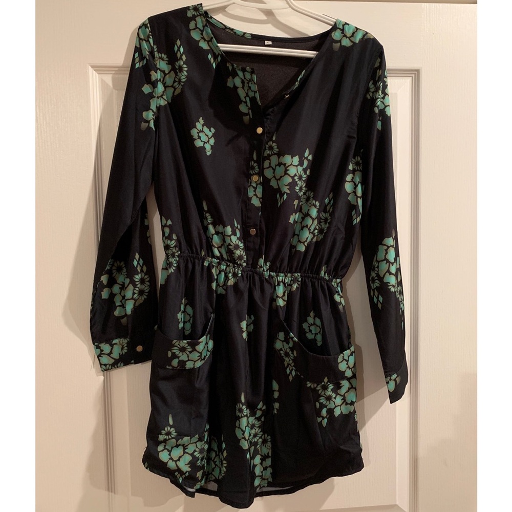 Green floral longsleeve dress